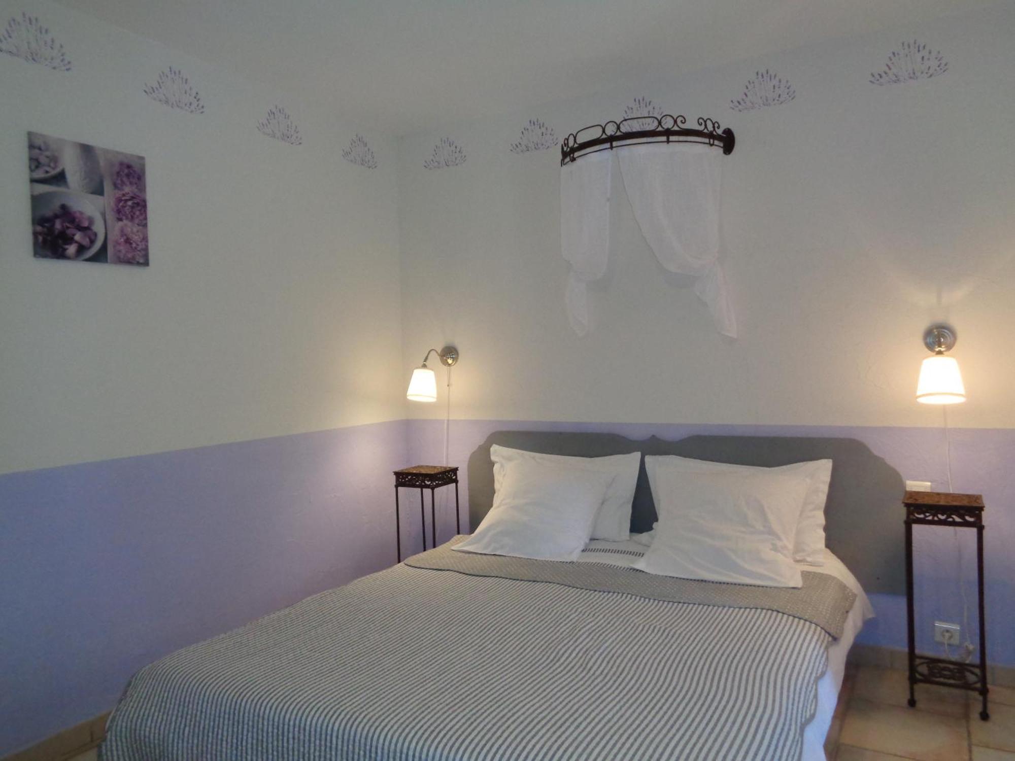 Clos Des Lavandes - Chambres Et Suites De Charme Climatisees-Luberon Lacoste  Zewnętrze zdjęcie