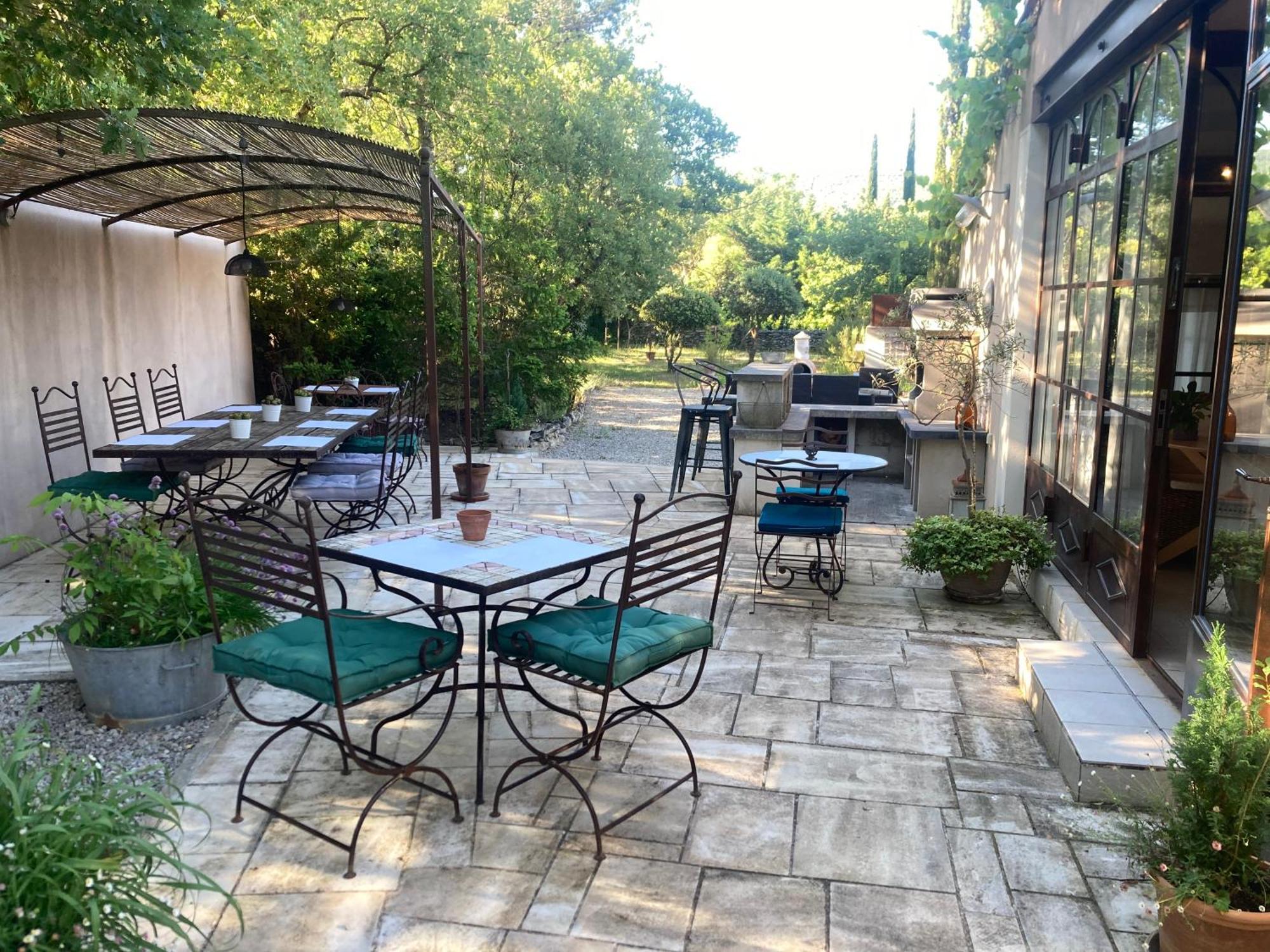 Clos Des Lavandes - Chambres Et Suites De Charme Climatisees-Luberon Lacoste  Zewnętrze zdjęcie