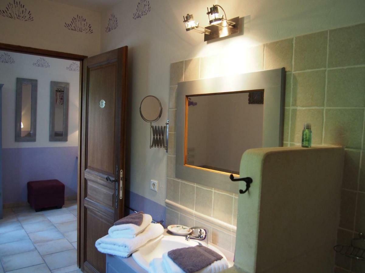 Clos Des Lavandes - Chambres Et Suites De Charme Climatisees-Luberon Lacoste  Zewnętrze zdjęcie