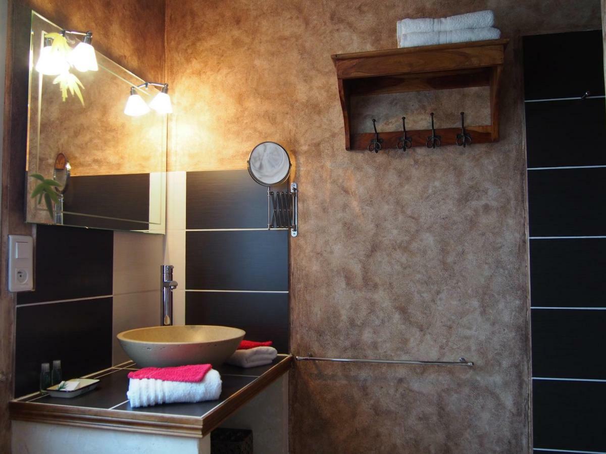 Clos Des Lavandes - Chambres Et Suites De Charme Climatisees-Luberon Lacoste  Zewnętrze zdjęcie
